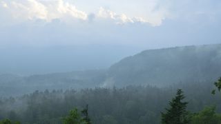 突然の濃霧発生で、背中に冷や汗・・・