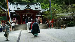 箱根連山の一大霊場でにゃんこもお参り