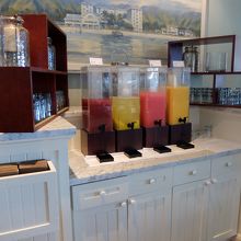 フルーツジュースもあります。