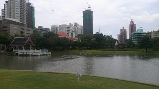 大都会のオアシス