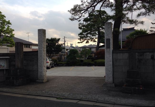 千葉次郎勝胤の墓