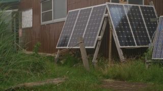 暑い日だが、頂上は曇りで涼しい