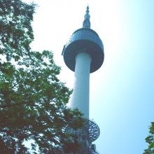 空に映えるソウルタワー♪