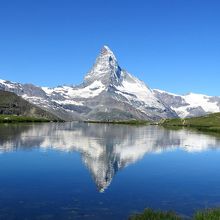 シュテリゼーの逆さマッターホルン