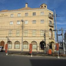 隣のコンビニから撮影