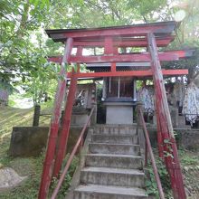 ７笠間稲荷本殿