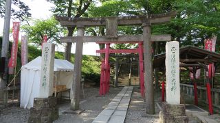 お城に行く前にあります