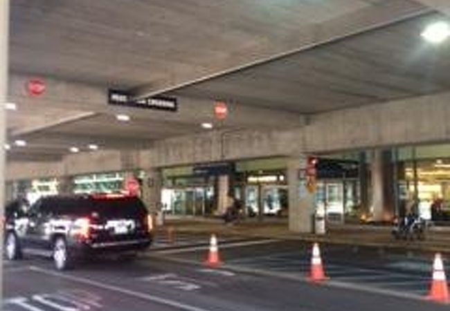 バッファロー ナイアガラ国際空港 (BUF) Buffalo Niagara International Airport (BUF)