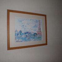 絵画がかけてあります。東京タワー？