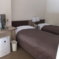 ベッド４つのソファーベッド２つ