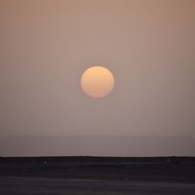 アスワン空港から見た砂漠の日の入り