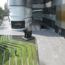 セントラル エンバシー