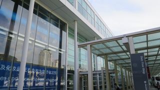 建物は綺麗だが、客が汚す汚す！！