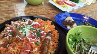 ランチはボリューム満点