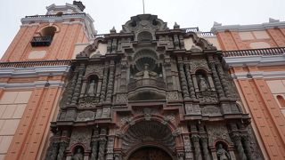 ラ・ウニオン通り沿いにある教会