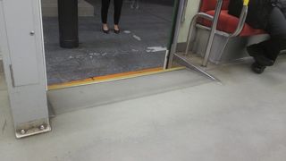 ＩＣカードを採用