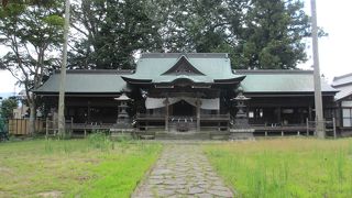 多くの方が祀られています