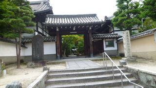 長州藩士が祀られています。