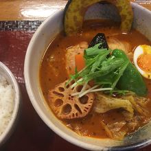 やわらかチキンのスープカレー