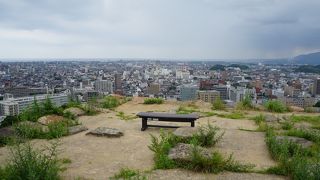 大山や弓ヶ浜、足元の中海も含めて一望できて