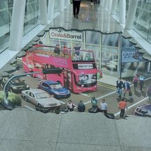 スカイブリッジのトリックアート