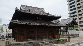 歴史があったことを想像して楽しむしかないでしょう