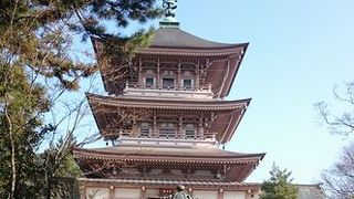 善光寺本堂裏手に