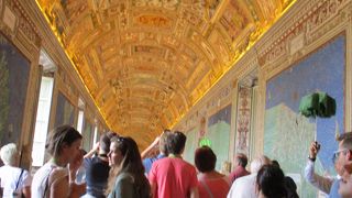 ２時間の駆け足ツアー、１日かけてじっくり観たかったですね