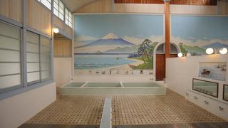 レトロな雰囲気の建物がいっぱい