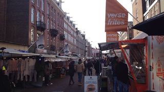 オランダ名物ハーリング、格安お土産グッズ