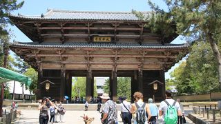 大仏殿へは南大門からがお勧め