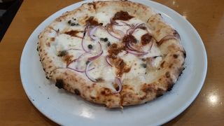 ランチで美味しいピザを頂きました❗