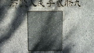 九条武子は、歌人として有名ですが、西本願寺の法主の娘でもあります。