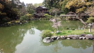 堺町御門のすぐそば