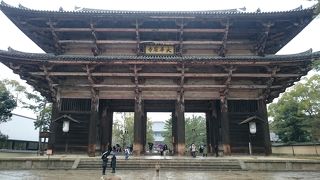 外国人観光客が多い