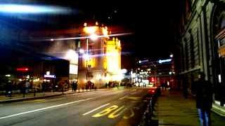 国立劇場前の通り