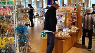 地域のものが買えます。