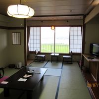 広い綺麗な部屋