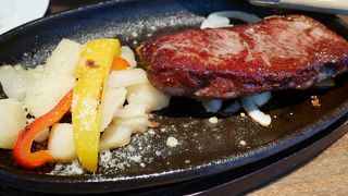 牡蠣専門店で頂いた牧草牛ステーキは残念なレベル＠六本木