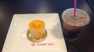 スウィートハット ベーカリー & カフェ (ダルース店)