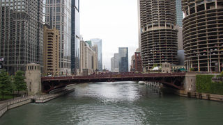 ボートツアーで巡りたい