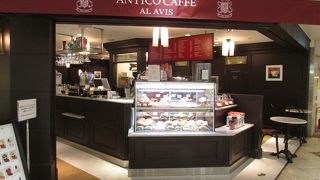 おしゃれオープンカフェ