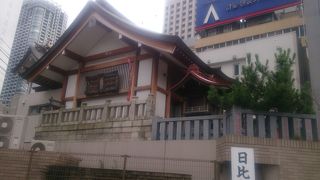 日比谷ではなく新橋にあります