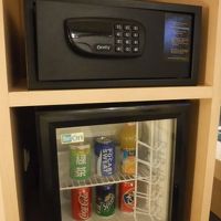 セイフティボックスと冷蔵庫