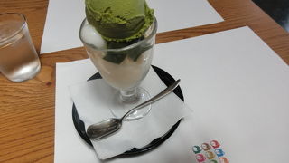 開店同時くらいで、席有りました