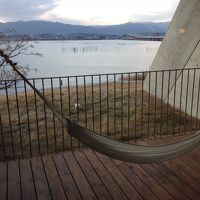部屋のハンモック＆琵琶湖