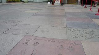 スターの手形勢ぞろい