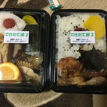 朝食と昼食