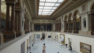 古典美術館は一周しやすい