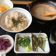 銀しゃり（麦ごはんも可）とろろ飯